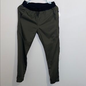 Wrangler Green and Black Joggers with Tapered Fit